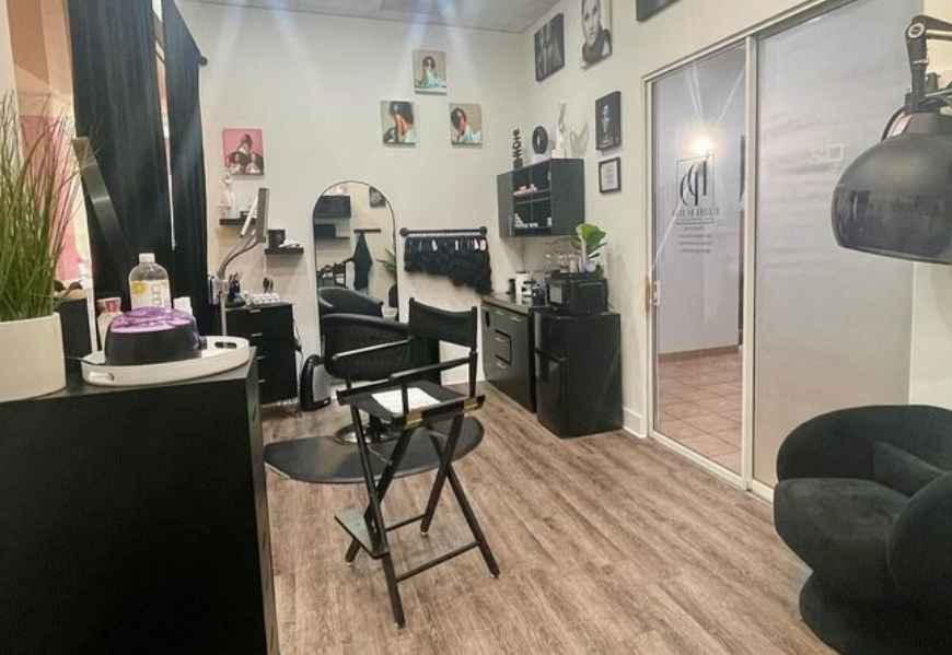 beauty salon booth rental​