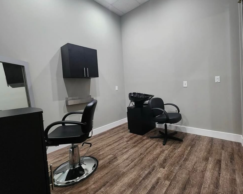 salon suite rental income